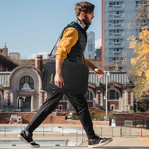 Unisex classic duffle cum travel bag for Flights and trains easy carry with the original zero-hassle 50L